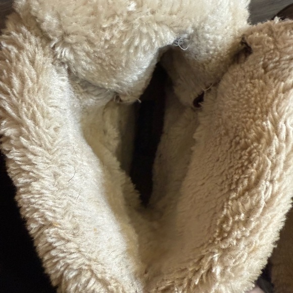 Soft Moc Winter Boot - Picture 4 of 7